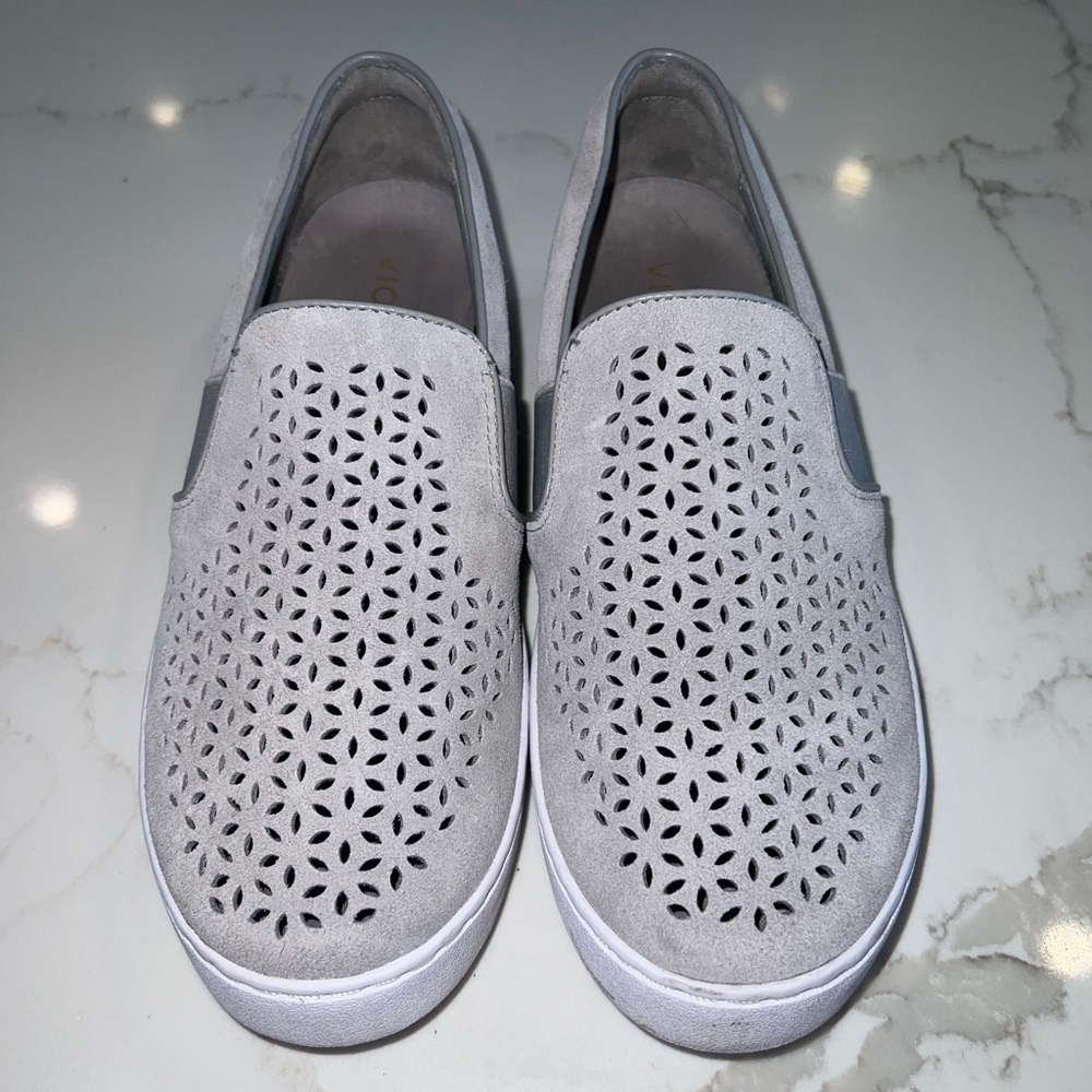 Vionic Shoes - Picture 4 of 6
